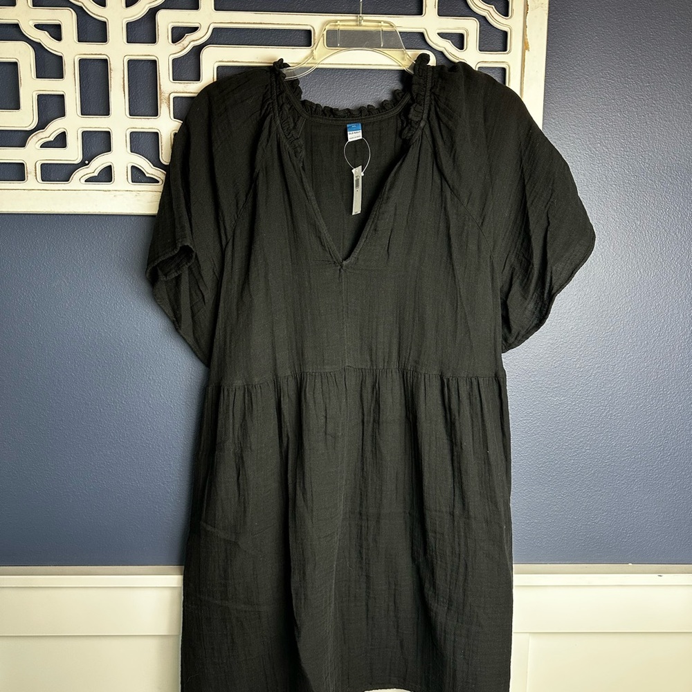 Old Navy Black Short Sleeve Dress. XL